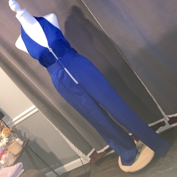 NWT WOMEN SZ L EMMIOL ROYAL BLUE BELTED SLEEVELESS JUMPSUIT - Picture 3 of 14